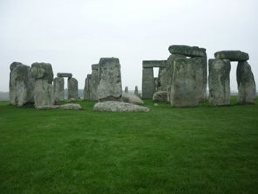 Stonehenge, záhadně složené kameny; foto: Nella Kučerová